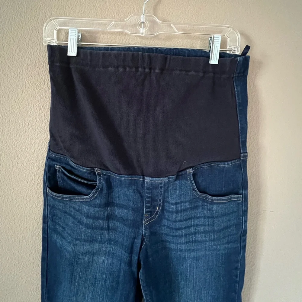 Uniqlo Maternity Skinny Jeans - Picture 2 of 9